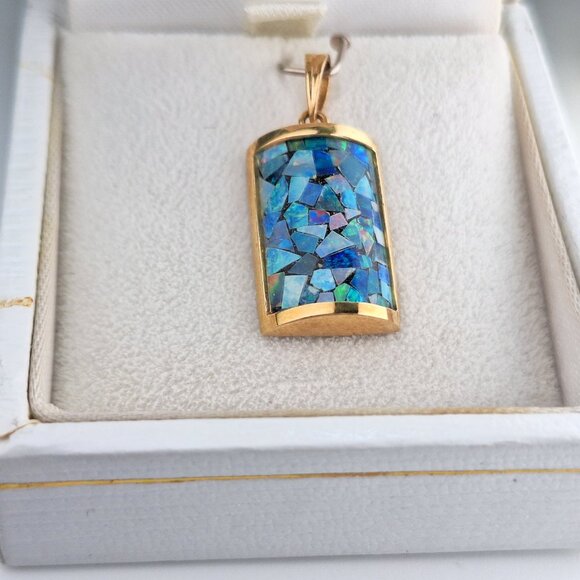 Vintage Genuine Mosaic Opal set in 14K Gold Pendant - Picture 6 of 12